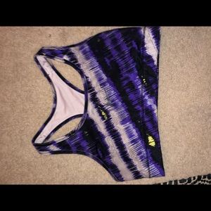 NIKE SPORTS BRA